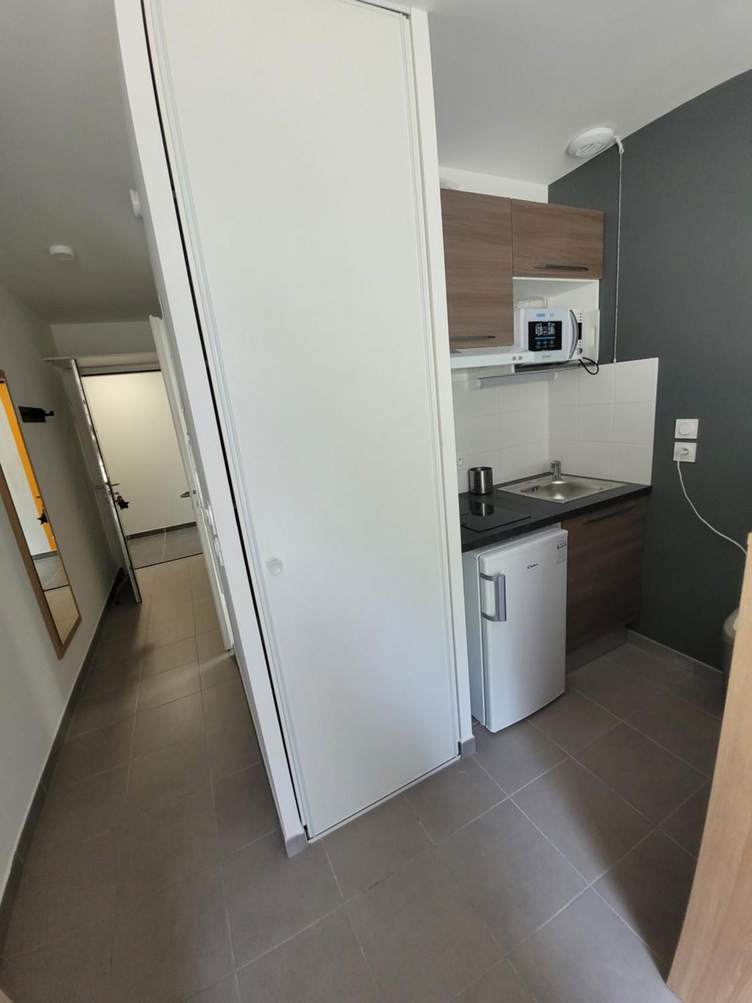 Residence Nemea Mondial 98 Montpellier Bagian luar foto